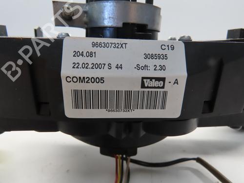 steering-column-stalk-peugeot-207-wa_-wc_-2006-2007-2008-2009-2010-2011-2012-2013-2014-2015-37252732 main image