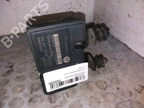 Used ABS pump VW GOLF PLUS V (5M1, 521) 1.9 TDI (105 hp) 9378502