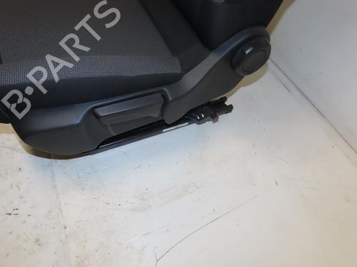 Used Right front seat CITROËN C3 III (SX) 1.2 PureTech 82 (83 hp) 31276599