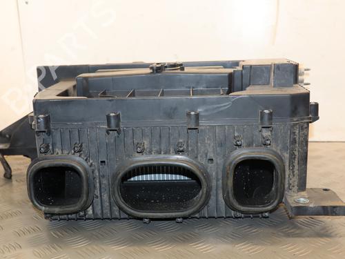 Used Heater blower motor Heater blower motor RENAULT ZOE (BFM_) ZOE (88 hp) 36244500 36244500