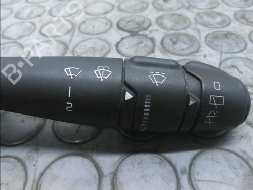 Used Steering column stalk RENAULT TRAFIC II Van (FL) 1.9 dCi 100 (FL0C, FL0K, FL0B) (101 hp) 17779618
