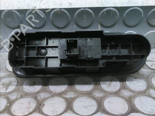 Used Switch PEUGEOT 308 I (4A_, 4C_) 1.6 HDi (109 hp) 17780697