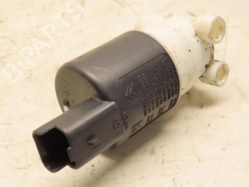 Washer pump PEUGEOT PARTNER Tepee 1.6 HDi 90 | BP29902267E24