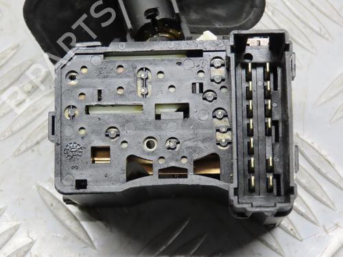 Steering column stalk DACIA SANDERO 1.4 MPI LPG | BP9385230I23 - Image 3