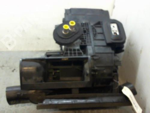 Chauffage complet RENAULT CLIO III (BR0/1, CR0/1) 1.5 dCi (C/BR0G, C/BR1G) (68 hp) 9379616