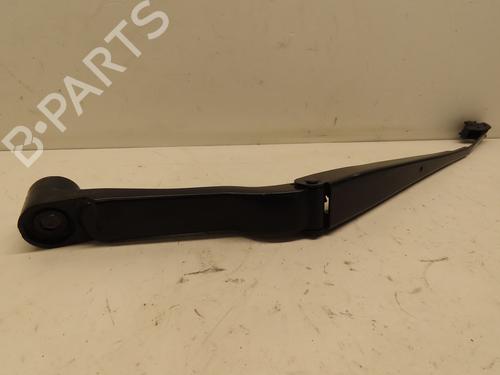 Front windshield wiper arm RENAULT KADJAR (HA_, HL_) 1.2 TCe 130 (HLMR) | BP29319360C143 