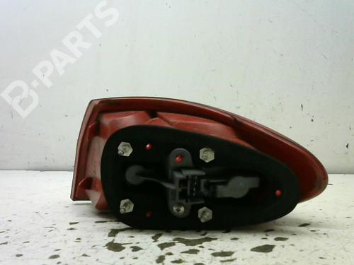 Left taillight ALFA ROMEO 147 (937_) 1.9 JTD (937.AXD1A, 937.BXD1A, 937.AXV1A, 937.BXB1A,... | BP9374935C34 
