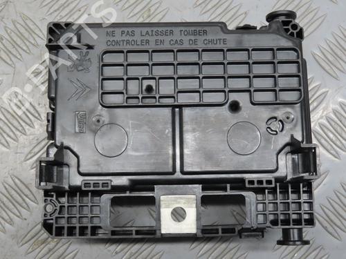 Used Fuse box PEUGEOT 207 (WA_, WC_) 1.4 HDi (68 hp) 19490348