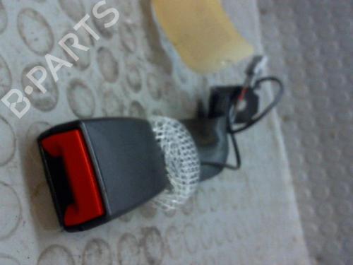 Boucle de ceinture de sécurité RENAULT TWINGO III (BCM_, BCA_) 0.9 TCe 90 (BCM9, BCM2) (90 hp) 14885648
