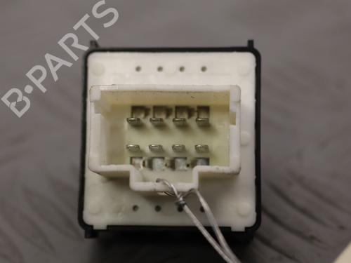 Used Left front window switch Left front window switch CITROËN C3 III (SX) 1.5 BlueHDi 100 (SXYHYP, SXYHTU) (102 hp) 35475965 35475965