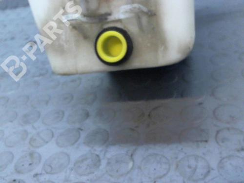 Windscreen washer tank HYUNDAI SANTA FÉ I (SM) 2.0 CRDi 4x4 | BP9383830C113 