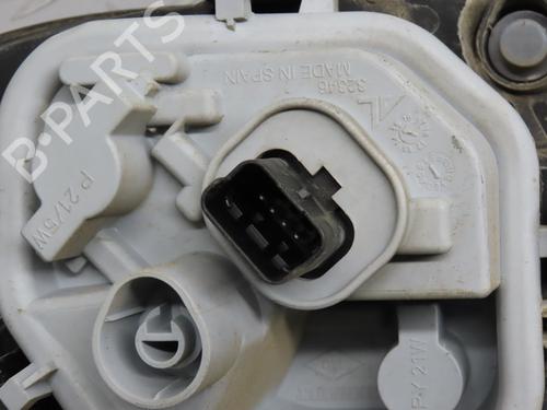 Farolim esquerdo RENAULT CAPTUR I (J5_, H5_) 1.5 dCi 90 (J5N4, J5M5, J5MW, J5M6, J5AL, J5AJ) (90 hp) 31692433