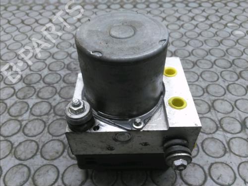 Used ABS pump PEUGEOT 5008 (0U_, 0E_) 1.6 BlueHDi 120 (120 hp) 17778435