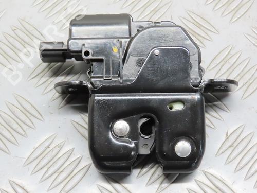 Used Tailgate lock RENAULT MEGANE III Coupe (DZ0/1_) 1.5 dCi (DZ09, DZ0D, DZ1F, DZ1G, DZ14, DZ29) (110 hp) 21113362