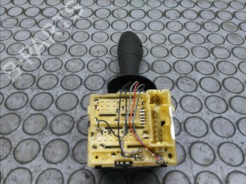 Used Steering column stalk RENAULT CLIO IV (BH_) 1.5 dCi 90 (90 hp) 17779651