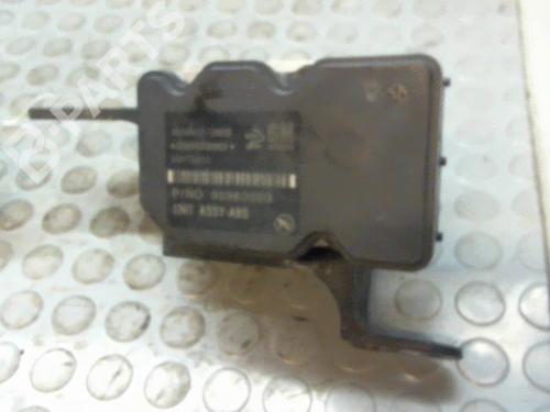 Used ABS pump CHEVROLET SPARK (M300) 1.0 LPG (65 hp) 9383535