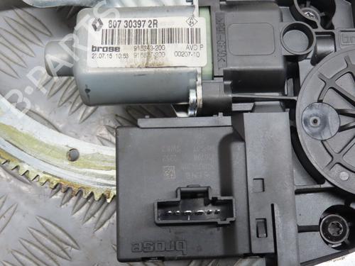 Used Front right window mechanism RENAULT MEGANE III Coupe (DZ0/1_) 1.5 dCi (DZ09, DZ0D, DZ1F, DZ1G, DZ14, DZ29) (110 hp) 24103364