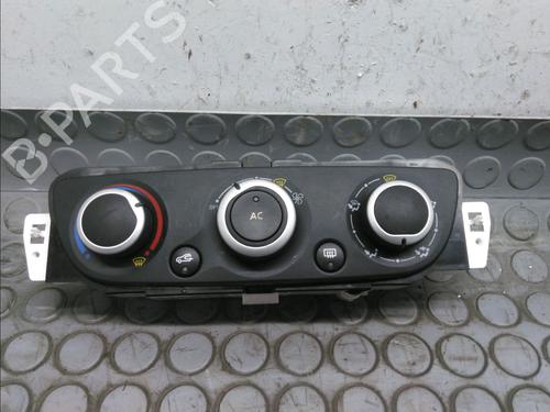 Commande Chauffage RENAULT MEGANE III Hatchback (BZ0/1_, B3_) 1.5 dCi (106 hp) 17779519