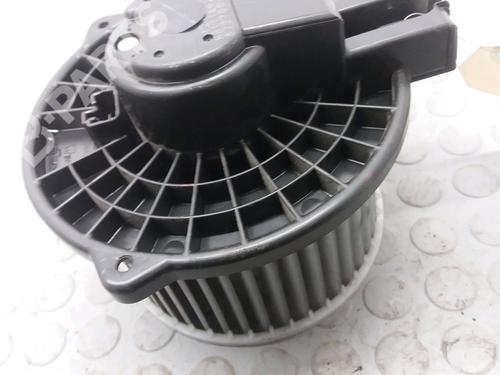 Varmeblæser MAZDA 2 (DE_, DH_) 1.3 (DE3FS) (75 hp) 9387251