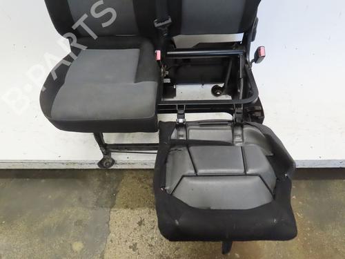 Right front seat RENAULT MASTER III Platform/Chassis (EV, HV, UV) 2.3 dCi 150 FWD (EV0F, HV0F, UV0F, EV03, HV03, UV03) | BP27551132C16