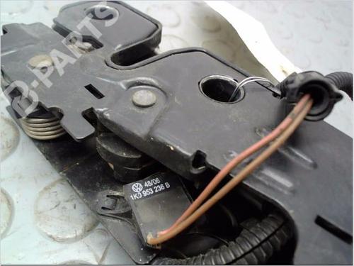 Hood lock VW GOLF V (1K1) 1.4 16V | BP11177822C133 