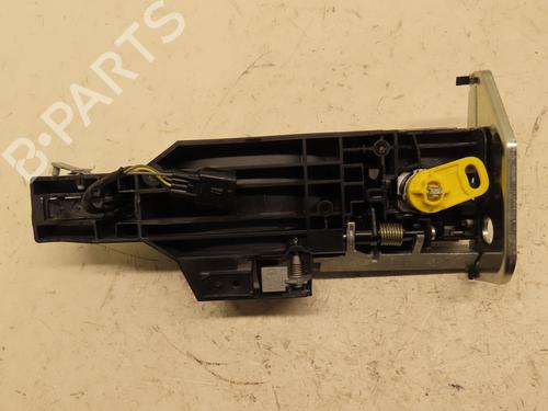 Front left exterior door handle RENAULT KADJAR (HA_, HL_) 1.2 TCe 130 (HLMR) | BP29643741C128 