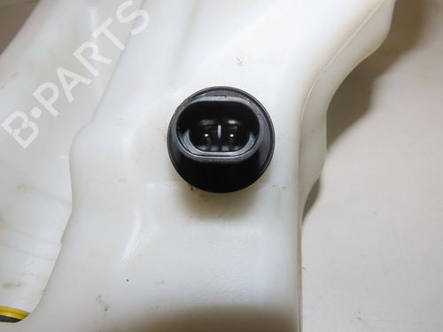 Used Windscreen washer tank OPEL INSIGNIA A Sports Tourer (G09) 2.0 CDTI (35) (131 hp) 31276710