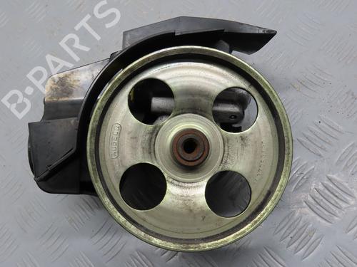 Used Steering pump PEUGEOT 206 Hatchback (2A/C) 1.4 i (75 hp) 18316370