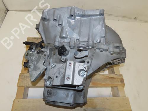 Used Gearbox Gearbox PEUGEOT 2008 I (CU_) 1.6 BlueHDi 120 (120 hp) 40241682 40241682