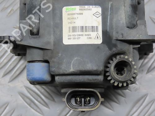 Used Right front fog light Right front fog light 17782298 17782298