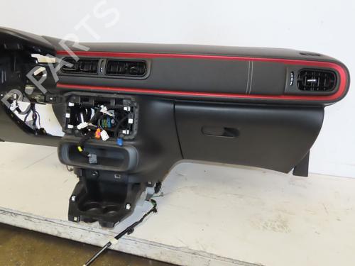 Instrumentbord Instrumentbord CITROËN C3 III (SX) 1.2 PureTech 82 (83 hp) 36425629 36425629