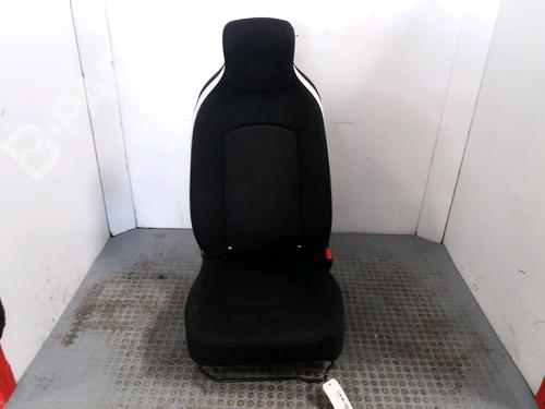 right-front-seat-renault-zoe-bfm_-zoe-2012-9383687 main image