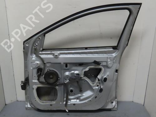 right-front-door-renault-megane-iii-hatchback-bz01_-b3_-2008-24832482 main image