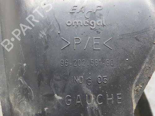 wheel-arch-peugeot-106-ii-1a_-1c_-1996-1997-1998-1999-2000-2001-2002-2003-2004-2005-24231862 main image