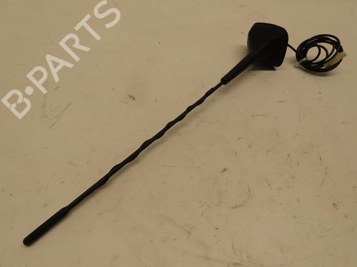 Antenne/Base RENAULT MEGANE IV Hatchback (B9A/M/N_) 1.2 TCe 130 (B9MR) (130 hp) 29380247