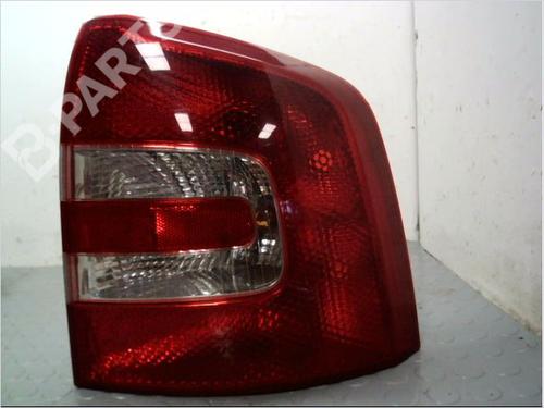 Used Right taillight SKODA OCTAVIA II Combi (1Z5) 1.9 TDI (105 hp) 9519945