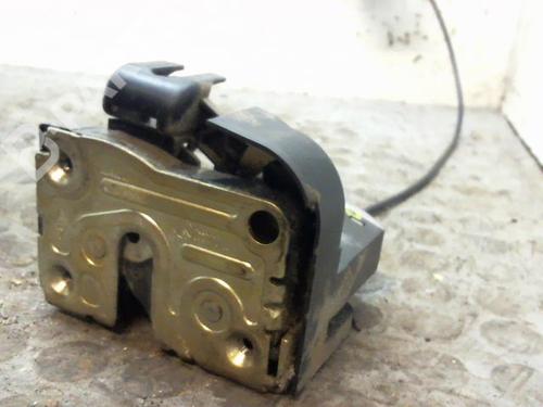 Front left lock RENAULT SCÉNIC I MPV (JA0/1_, FA0_) 1.9 dCi (JA05, JA1F) | BP9381487C98 