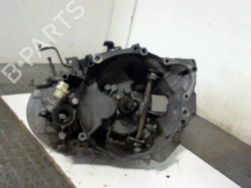Used Gearbox CITROËN BERLINGO / BERLINGO FIRST MPV (MF_, GJK_, GFK_) 1.9 D (MFWJZ) (70 hp) 9375999