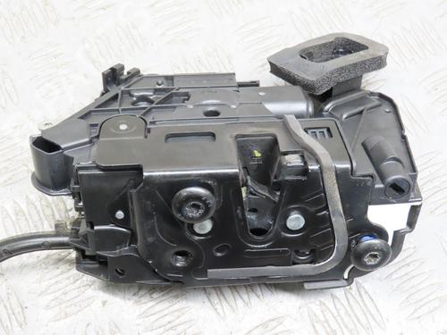 front-right-lock-skoda-octavia-iii-combi-5e5-5e6-2012-2013-2014-2015-2016-2017-2018-2019-2020-29016241 main image