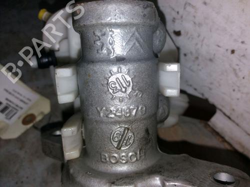 Used Brake master cylinder CITROËN C4 II (NC_) 1.6 HDi 90 (92 hp) 9380375