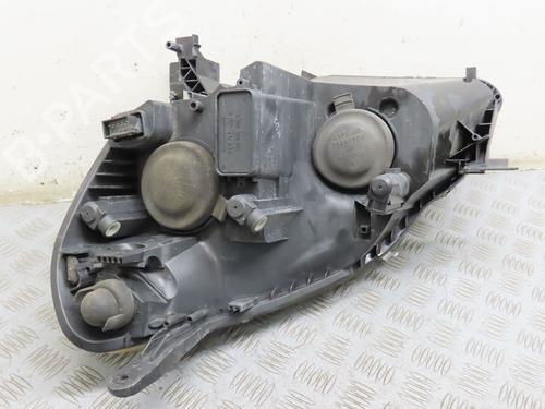 Right headlight OPEL ZAFIRA / ZAFIRA FAMILY B (A05) 1.9 CDTI (M75) | BP27488875C29