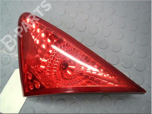 Used Right tailgate light PEUGEOT 3008 I MPV (0U_) 1.6 HDi (109 hp) 9506526