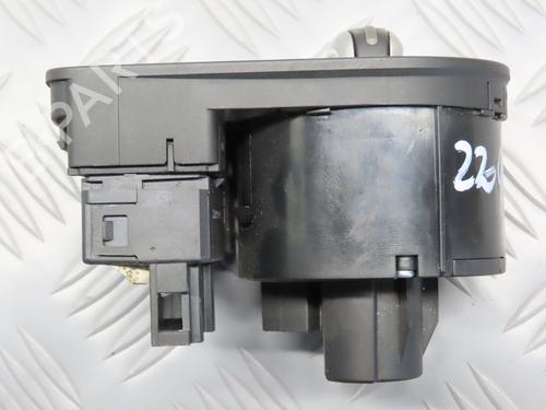 Used Headlight switch Headlight switch AUDI A3 Sportback (8PA) 1.9 TDI (105 hp) 9572740 9572740