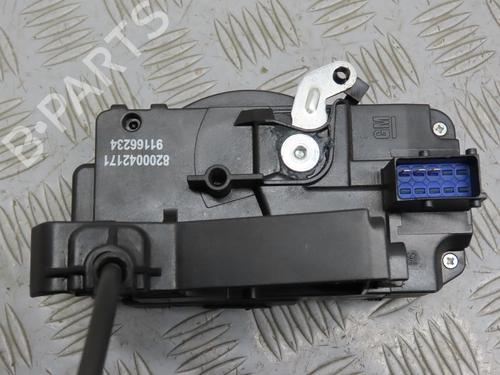 Used Front right lock RENAULT TRAFIC II Van (FL) 2.5 dCi 135 (FL0D) (135 hp) 24103381