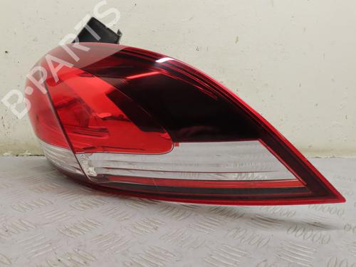 Right taillight RENAULT CLIO IV Grandtour (KH_) 1.5 dCi 90 (KHN3, KHN4) | BP27488904C35 