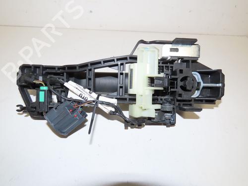 Used Rear right exterior door handle Rear right exterior door handle FORD KUGA II (DM2) 2.0 TDCi (150 hp) 35747902 35747902