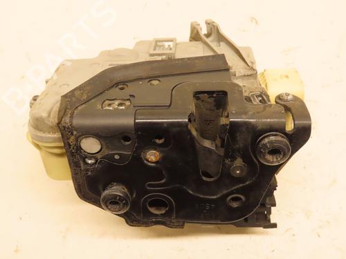Serrure avant gauche AUDI TT (8J3) 2.0 TFSI (200 hp) 28685398