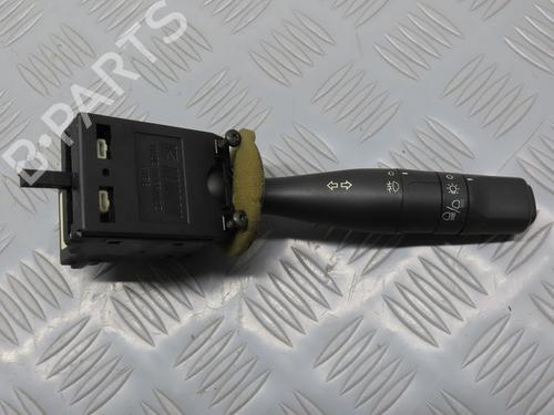 Commande de phare PEUGEOT 206 Hatchback (2A/C) 1.4 i (75 hp) 17779601