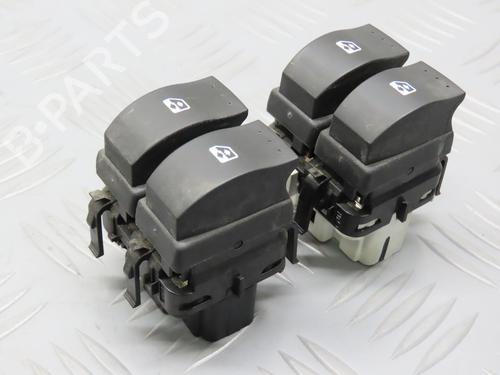 Left front window switch RENAULT ESPACE IV (JK0/1_) 2.2 dCi (JK0H) | BP30979296I27