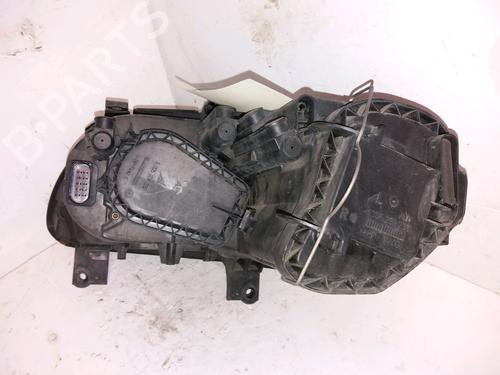 Right headlight VW TOURAN (1T1, 1T2) 2.0 TDI | BP23155626C29